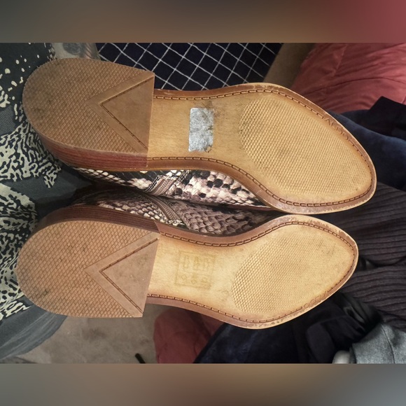 Aldo Leather Snakeskin Ankle Boots size 7.5 - Picture 9 of 11